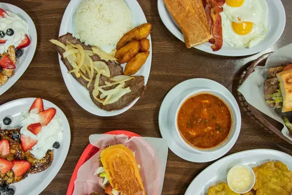 Cafe Caribe, Tampa