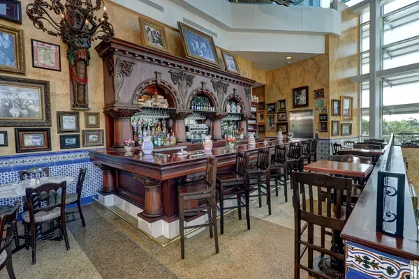 Cafe, Tampa