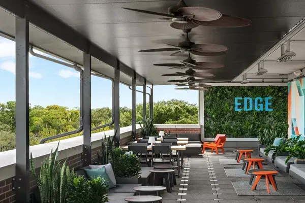 EDGE Rooftop Cocktail Lounge, Tampa