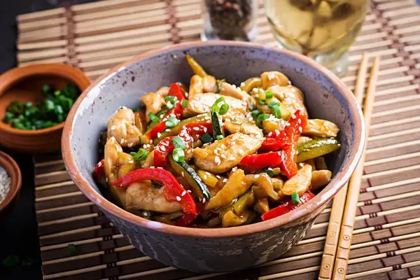 Plain Lo Mein at New China King, Tampa – $7.25 on the menu