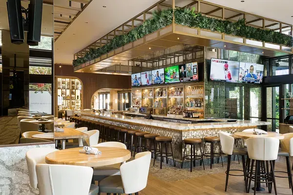 Moxies West Palm Beach Restaurant, West Palm Beach