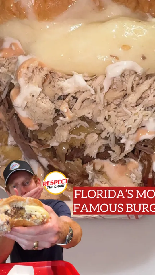 Burger at La Perrada Del Gordo, Boca Raton – $7 on the menu