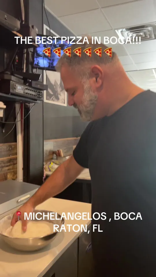 Pizza at Michelangelo Pizza & Kitchen, Boca Raton – $4.20 on the menu