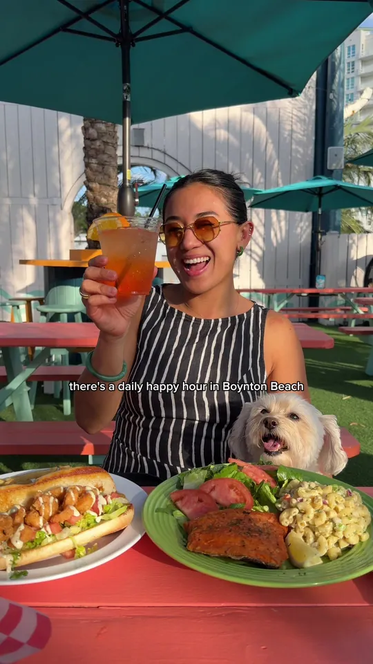 Video at The Bungalow Bar & Grill - Boynton Beach, Boynton Beach