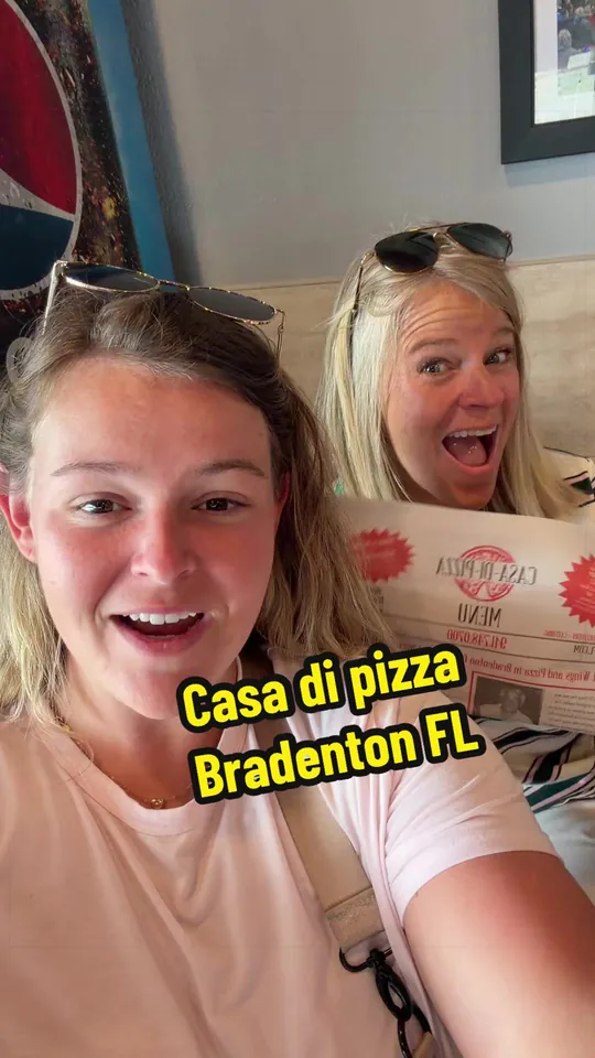 Pizza at Casa Di Pizza, Bradenton