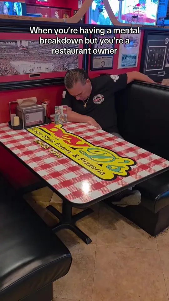 Video at Joey D's Chicago Style Eatery, Bradenton