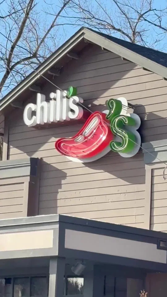 Video at Chili's Grill & Bar, Brandon
