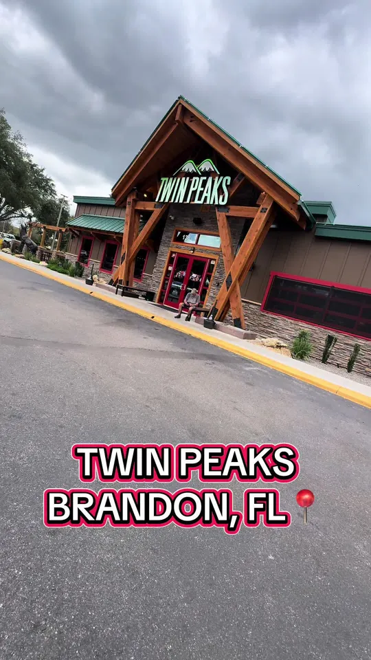 Tacos at Twin Peaks - Brandon, Brandon