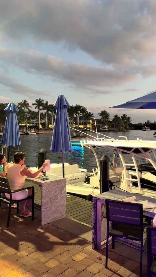Video at Rum Runners, Cape Coral