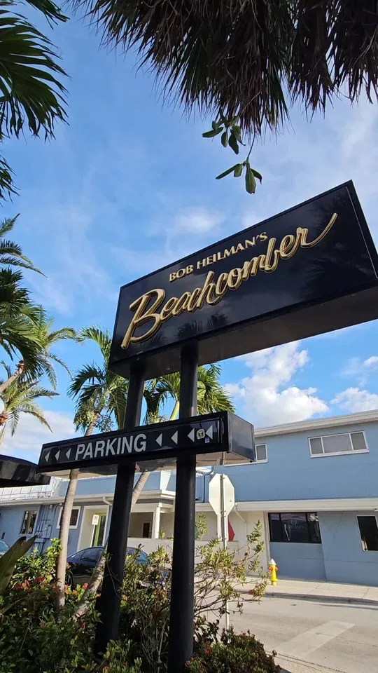 Chicken at Bob Heilman's Beachcomber, Clearwater – $165 on the menu