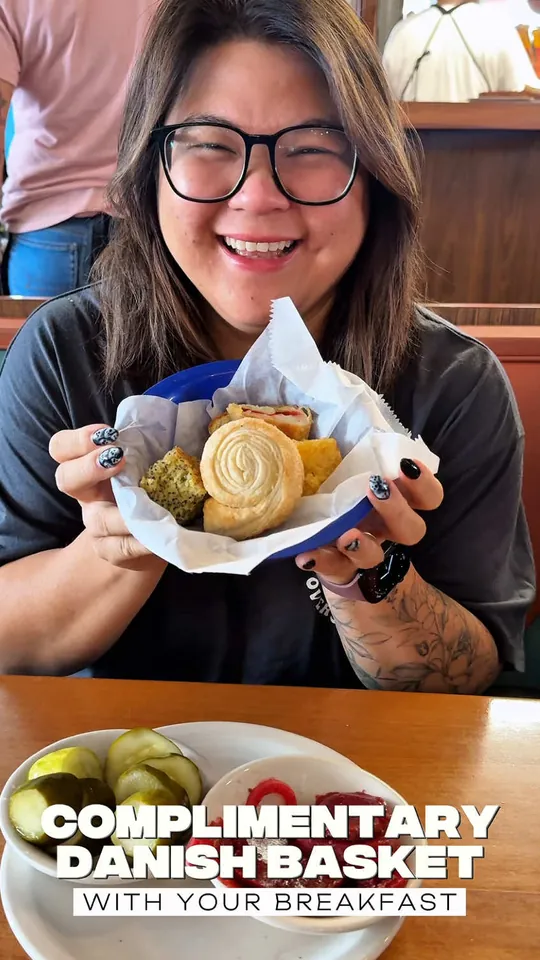Breakfast at Lenny’s Restaurant, Clearwater – $11.99 on the menu