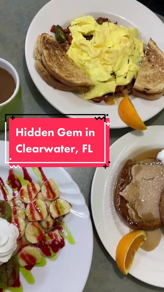 Video at Remy's Cafe, Clearwater