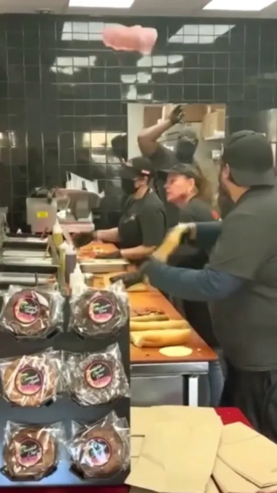 Video at Laspada's Original Hoagies - Coral Springs, Coral Springs