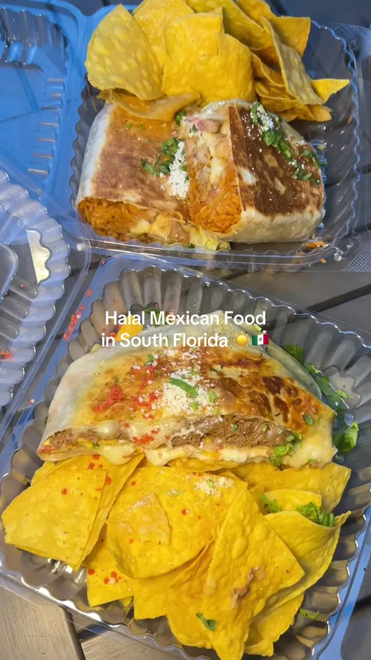 Birria tacos at Talkin' Tacos Coral Springs, Coral Springs