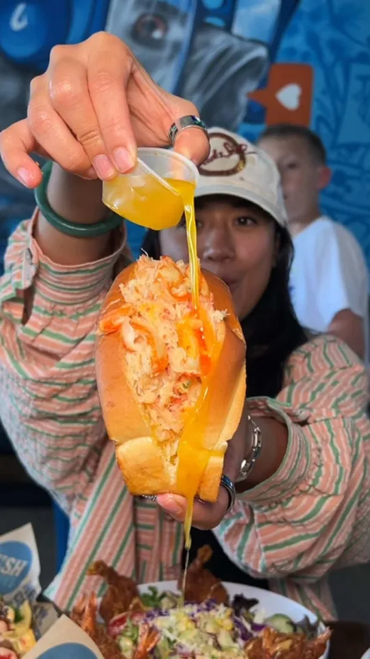 Video at The Fish Joint, Coral Springs