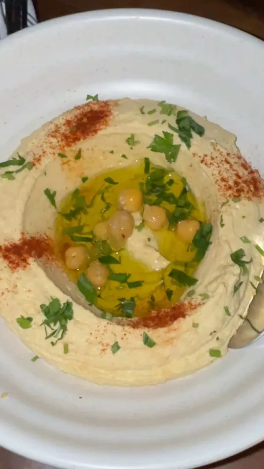 Video at Amar Mediterranean Kitchen & Bar, Delray Beach