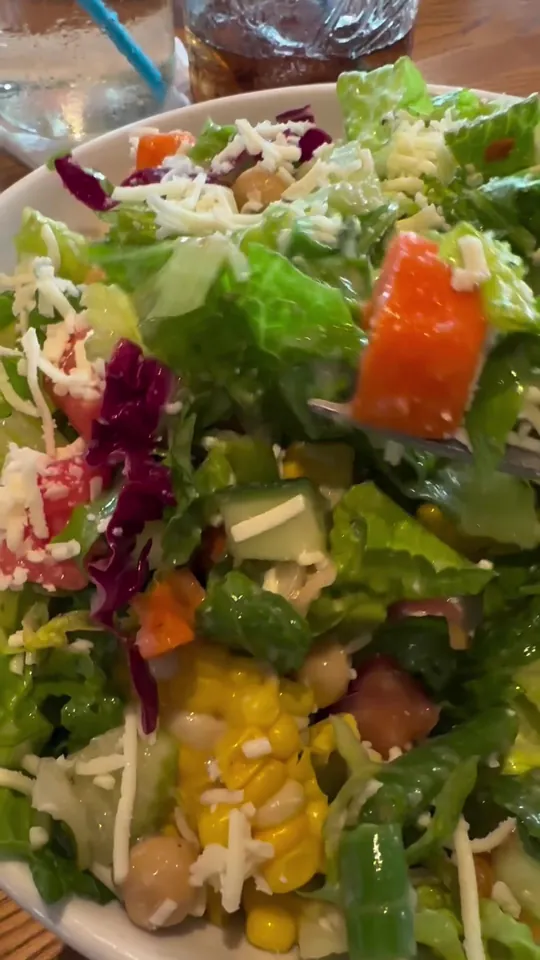 Burger at Burt & Max's, Delray Beach – $18 on the menu