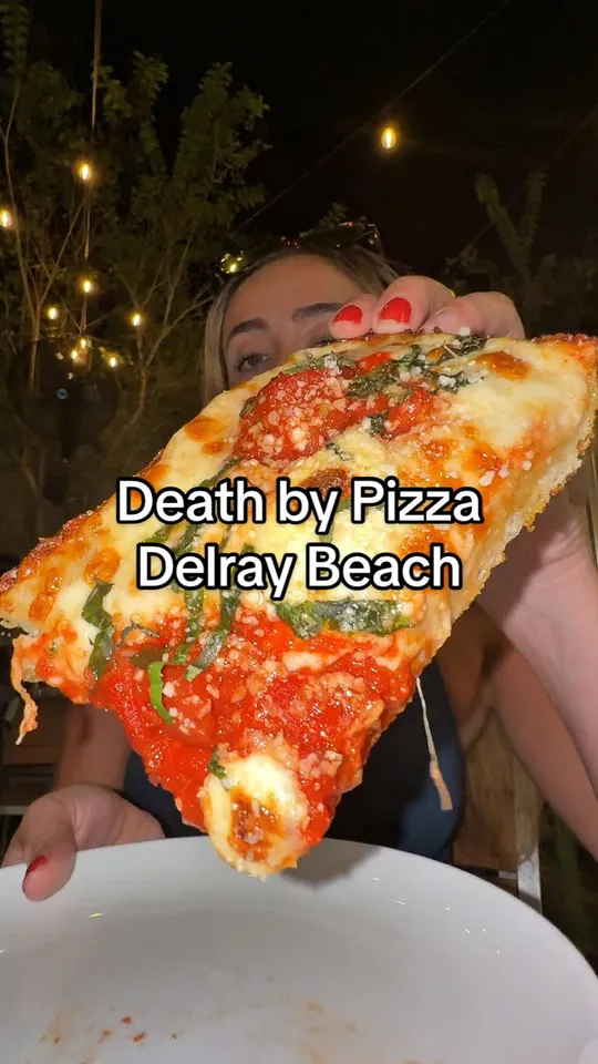 Pizza at Delray Pizza, Delray Beach – $3.50 on the menu