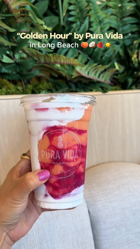 Smoothies at Pura Vida Miami, Delray Beach – $9.95 on the menu