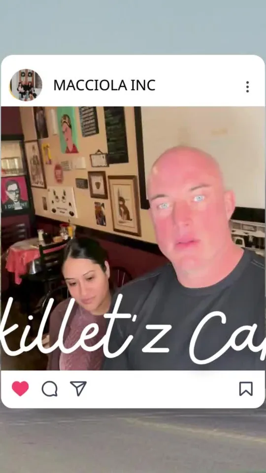 Video at Skillets, Delray Beach