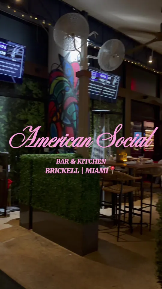 Video at American Social - Bar & Kitchen - Fort Lauderdale, Fort Lauderdale