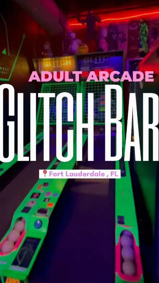 Cocktails at Glitch Bar, Fort Lauderdale