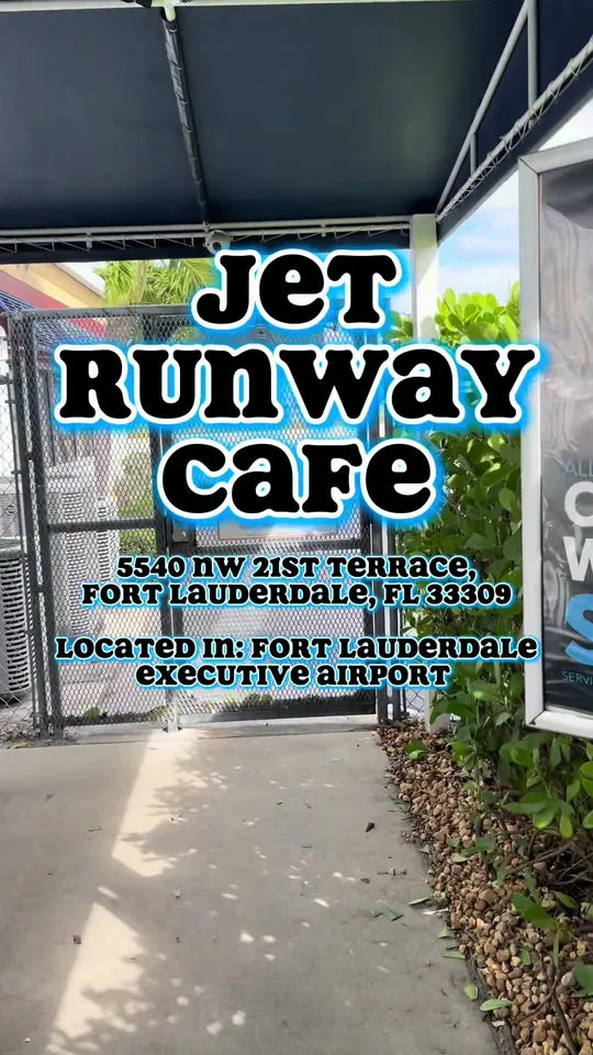 Brunch at Jet Runway Cafe, Fort Lauderdale