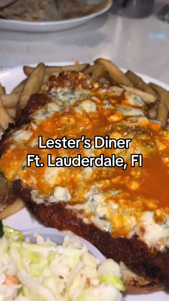 Video at Lester's Diner, Fort Lauderdale