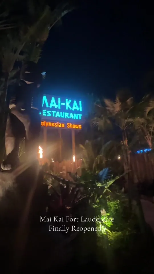 Video at Mai-Kai Restaurant, Fort Lauderdale