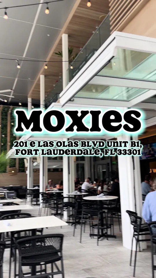 Video at Moxies, Fort Lauderdale