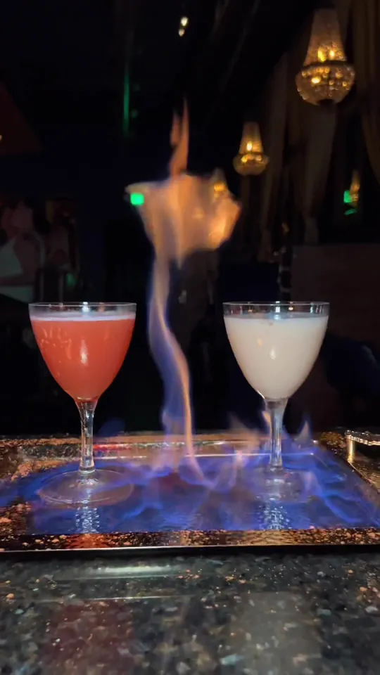 Cocktails at No Man's Land, Fort Lauderdale – $10 on the menu