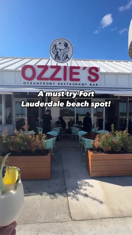 Video at Ozzie's Restaurant Bar, Fort Lauderdale