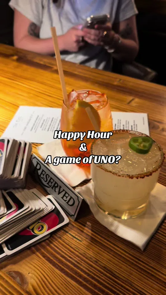 Video at The Fitz Bar & Lounge, Fort Lauderdale
