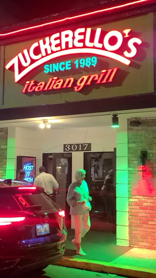 Video at Zuckerello's, Fort Lauderdale