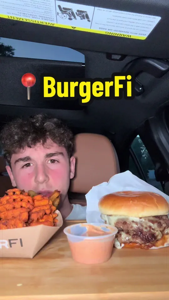 Burger at Burgerfi, Fort Myers