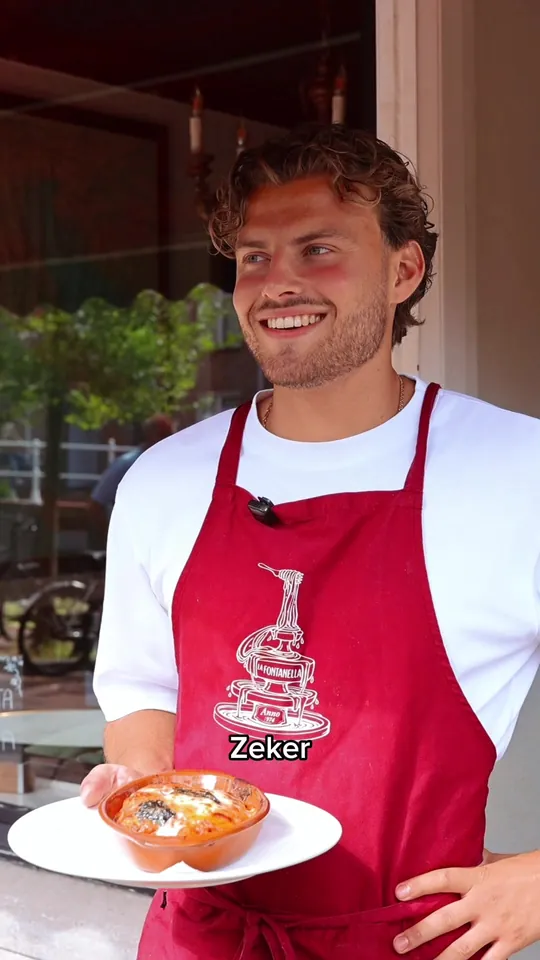 Video at La Fontanella Ristorante, Fort Myers