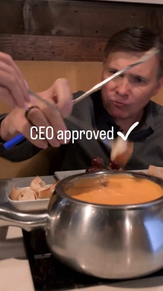 Video at Melting Pot, Fort Myers