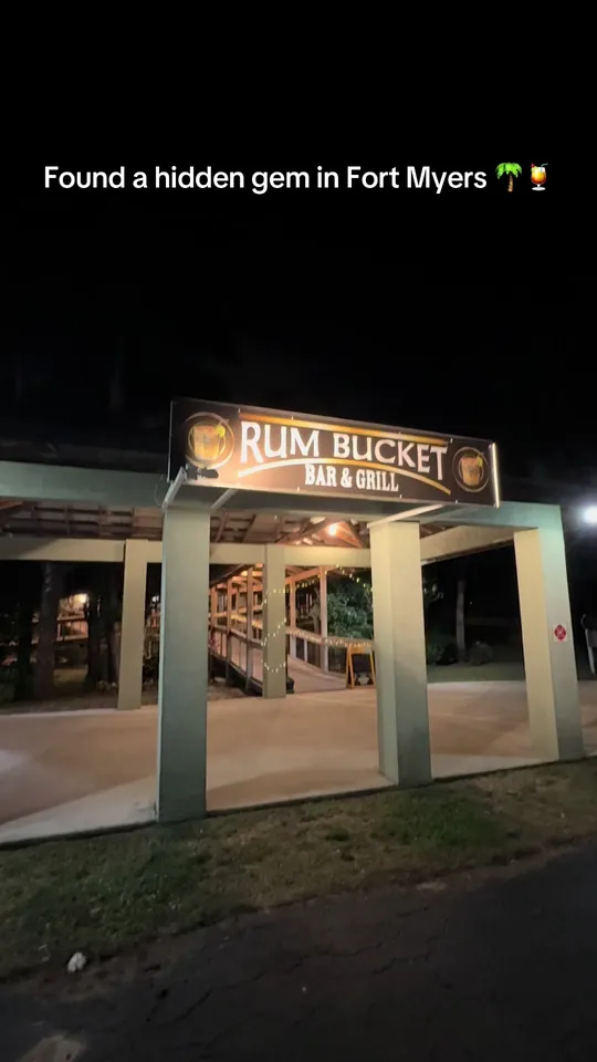 Wings at Rum Bucket Bar And Grill, Fort Myers – $12.95 on the menu