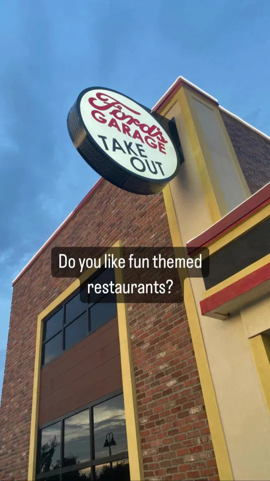 Burger at Ford's Garage Gainesville, Gainesville – $13.50 on the menu