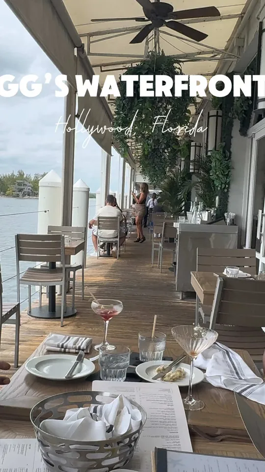 Brunch at GG's Waterfront, Hollywood – $16 on the menu