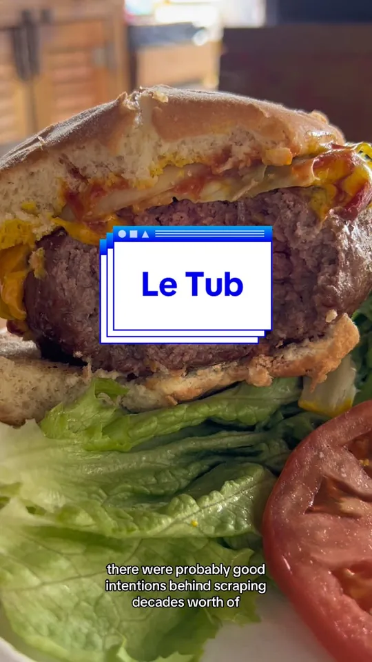 Burger at Le Tub, Hollywood – $18 on the menu