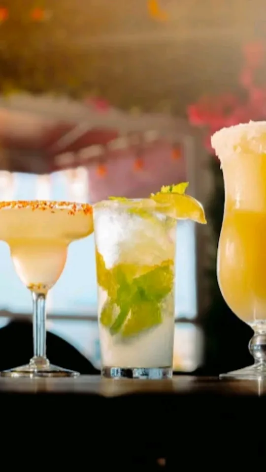 Video at Ocean Grill & BAR By Hollywood Beach, Hollywood