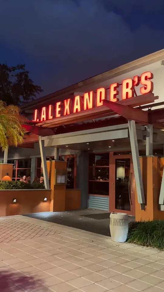 Video at J. Alexander's, Jacksonville