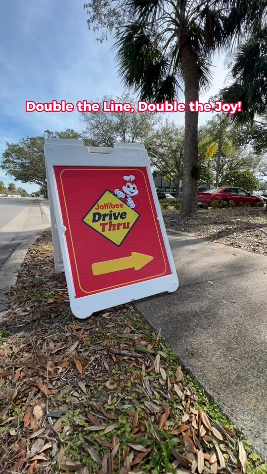 Chicken at Jollibee, Jacksonville