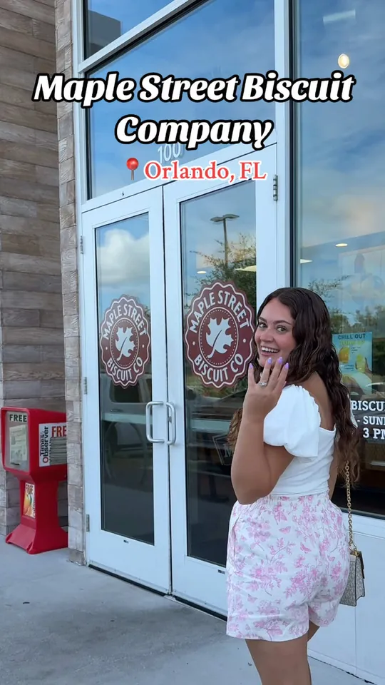 Video at Maple Street Biscuit Company, Jacksonville
