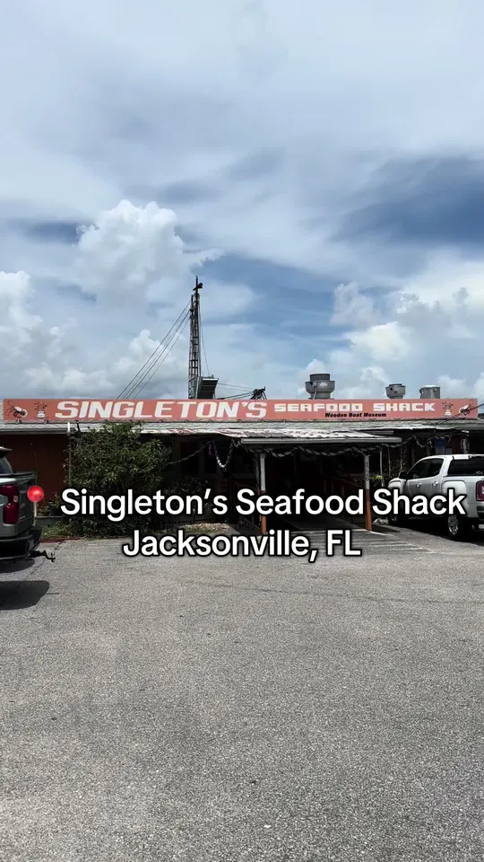 Video at Singletons Seafood Shack, Jacksonville