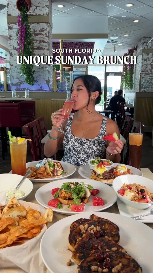 Video at Mana Greek Fusion, Jupiter