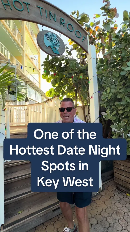 Video at Hot Tin Roof Restaurant, Key West
