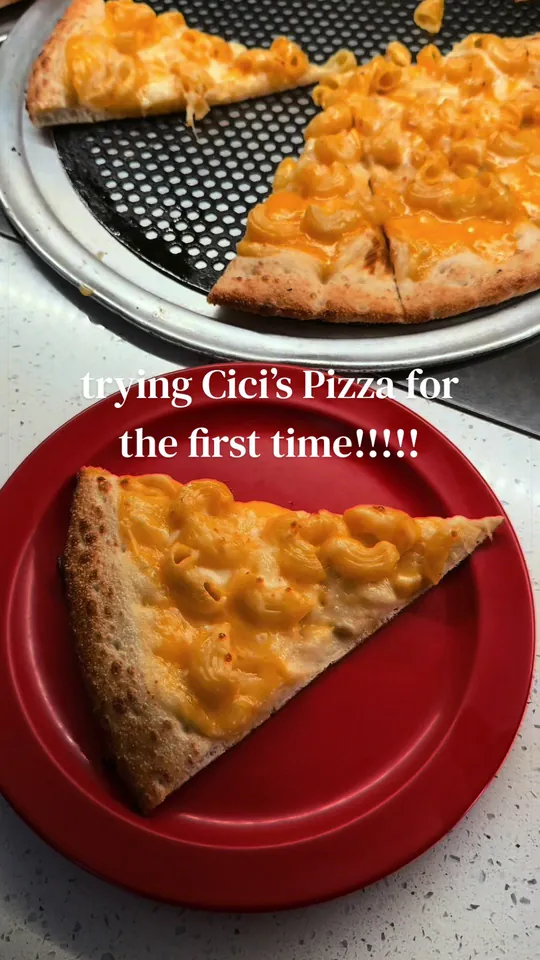 Pizza at Cicis Pizza, Kissimmee