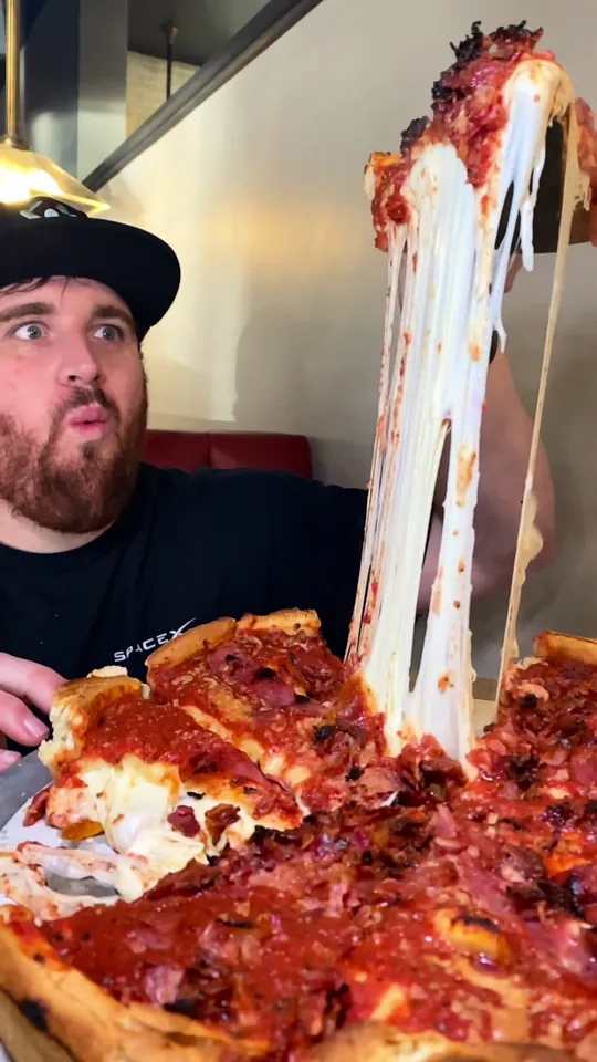 Pizza at Giordano's, Kissimmee – $89.99 on the menu